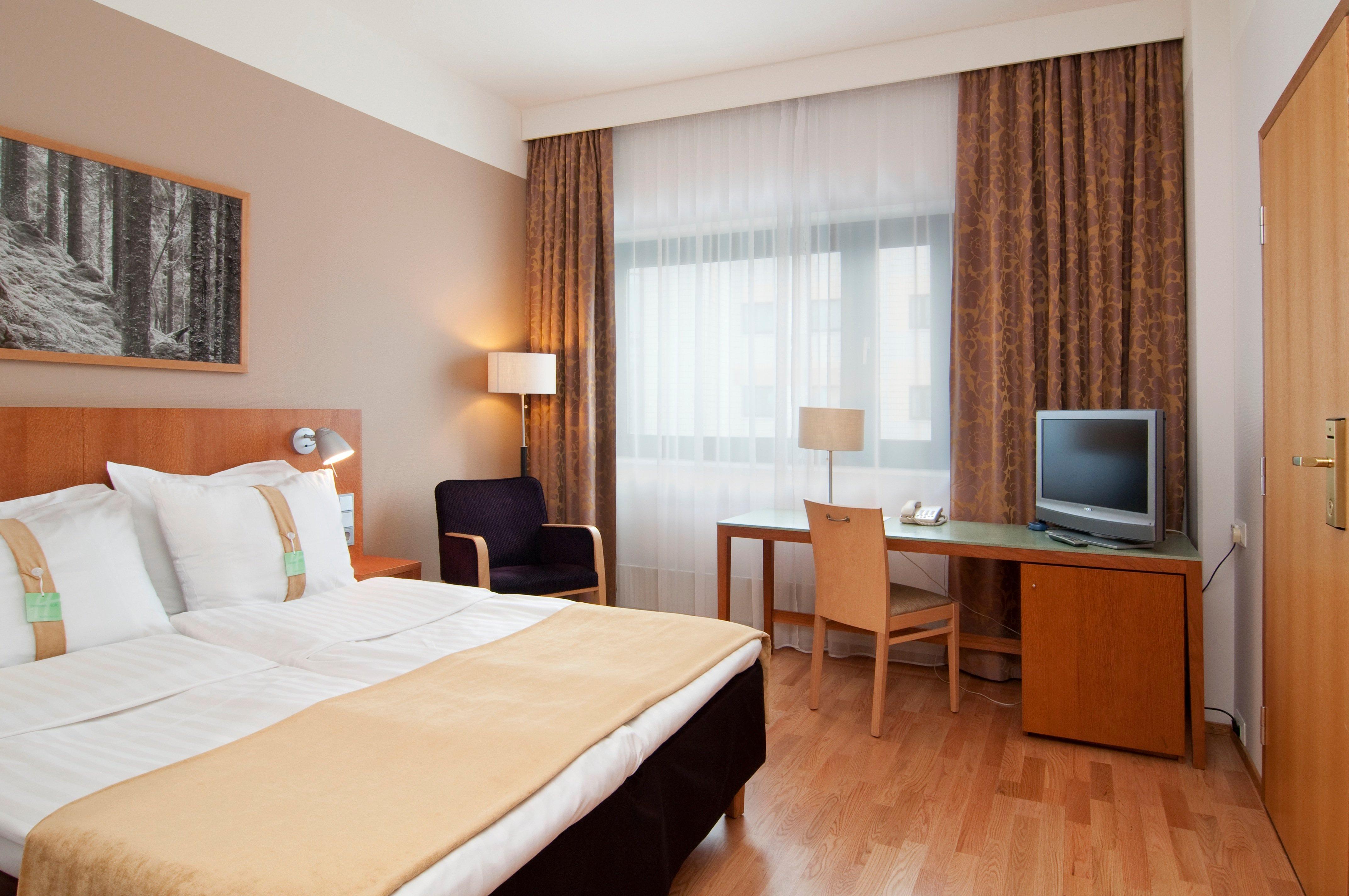 Helsinki-vantaa Airport By Ihg Hotel 4*