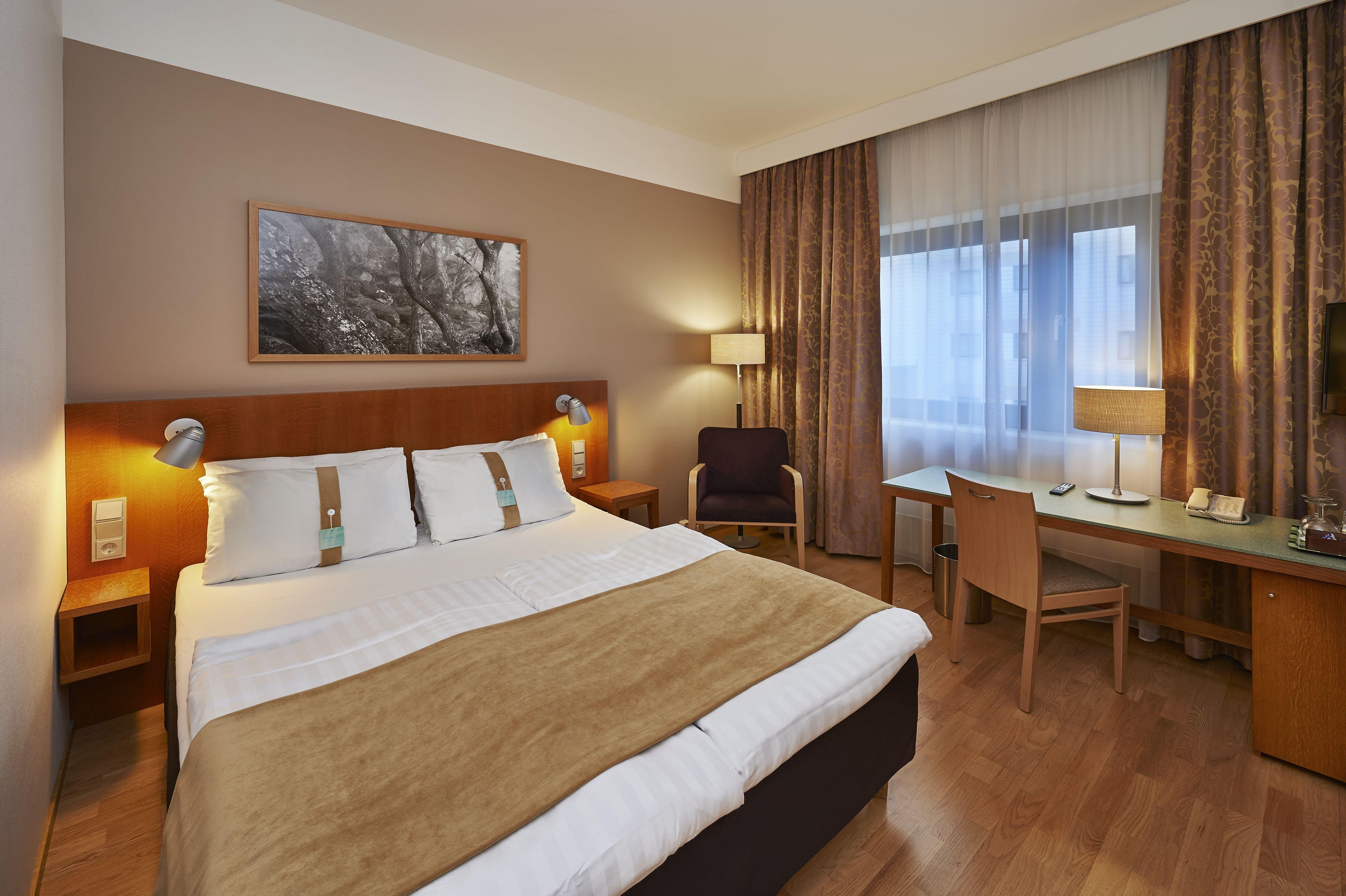 Helsinki-vantaa Airport By Ihg