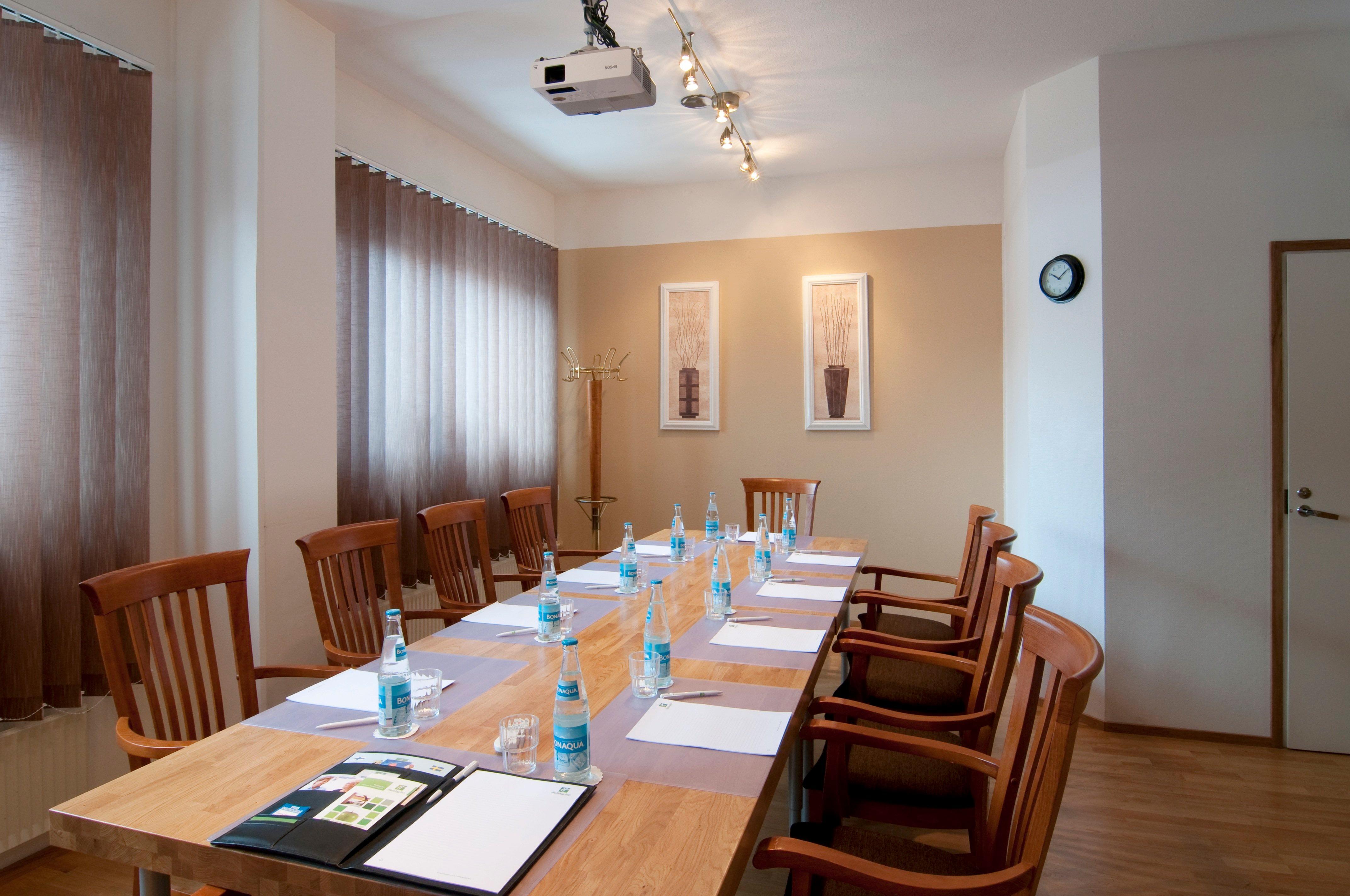 Helsinki-vantaa Airport By Ihg Hotel 4*