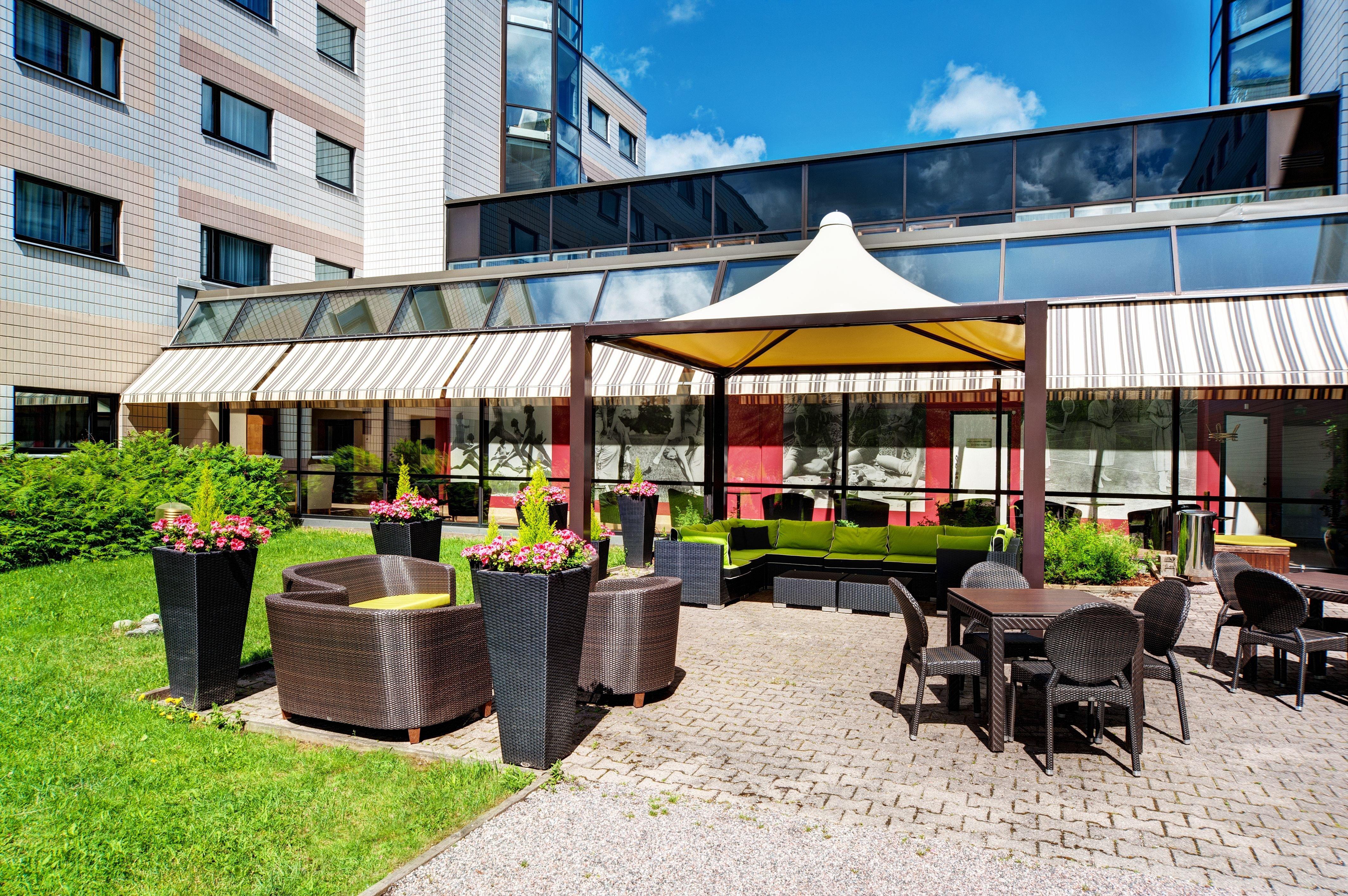 Helsinki-vantaa Airport By Ihg