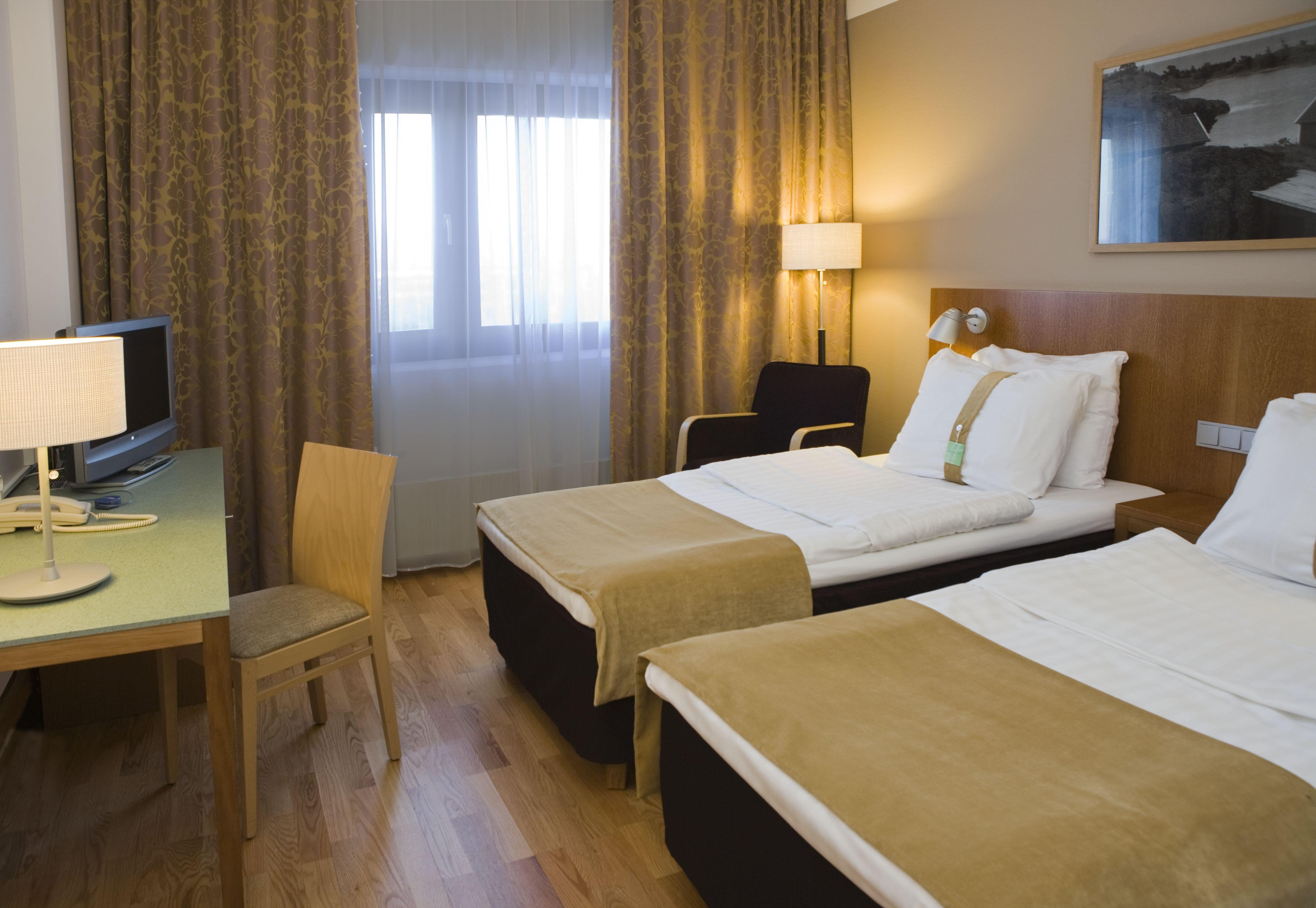 Helsinki-vantaa Airport By Ihg 4* Vantaa